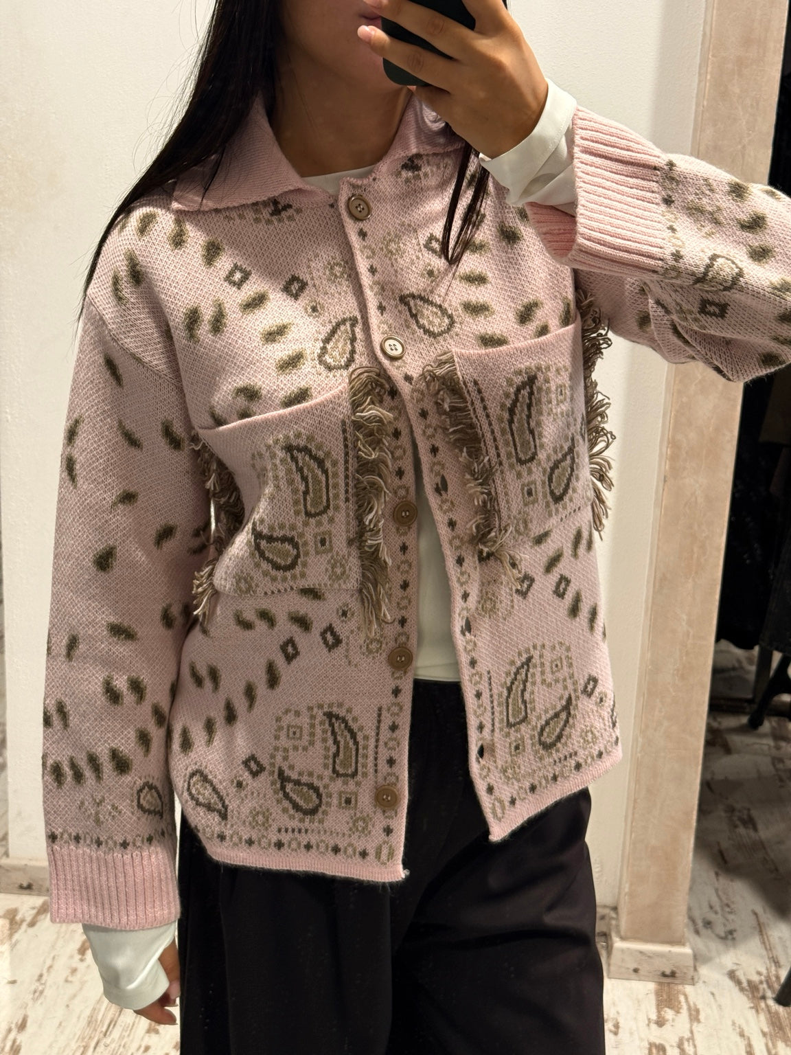 Dettaglio cardigan bandana Tensione In