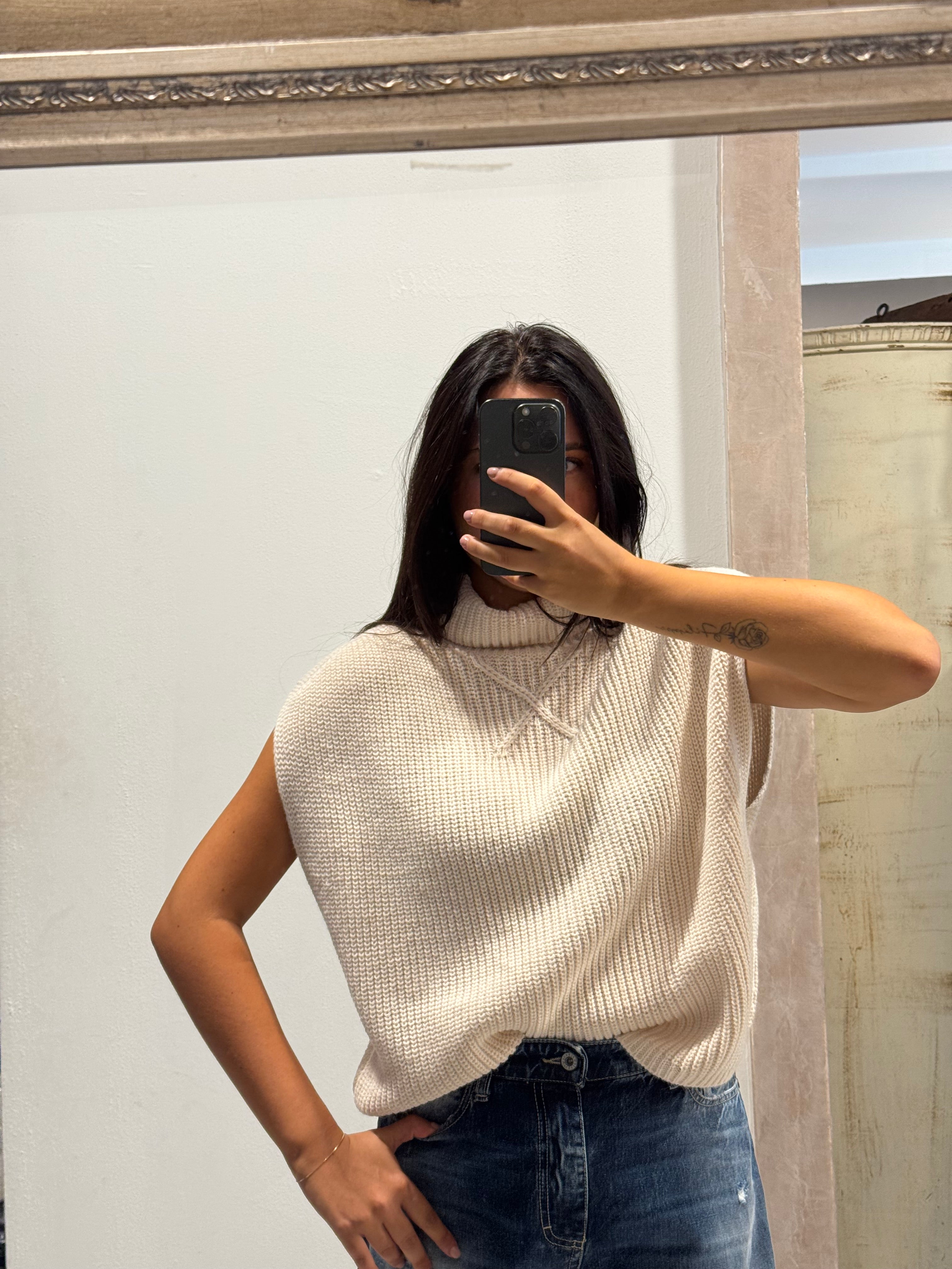 Maglione senza maniche a collo alto Please - Panna