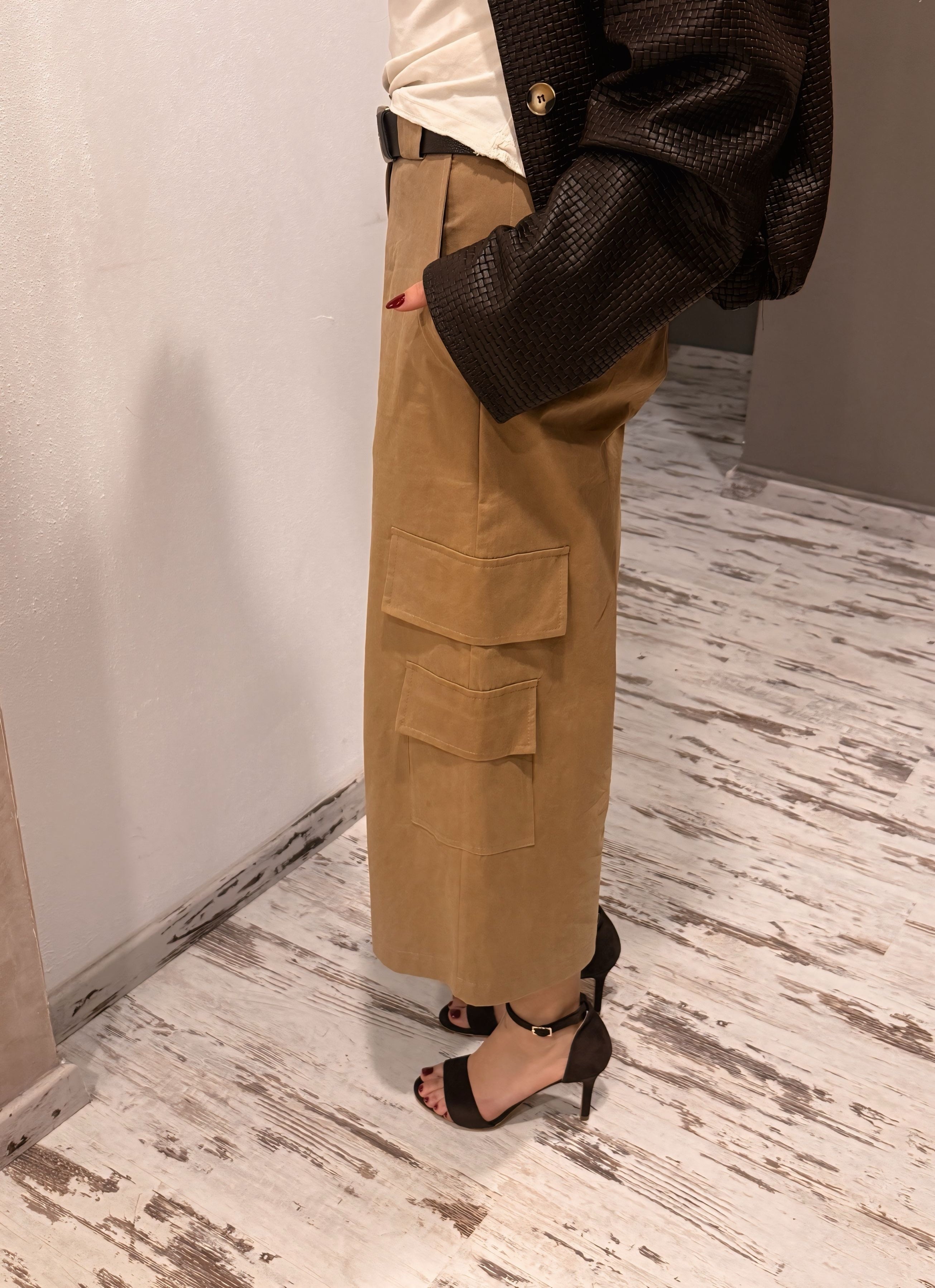 Bermuda cargo Vicolo cammello con maxi tasche