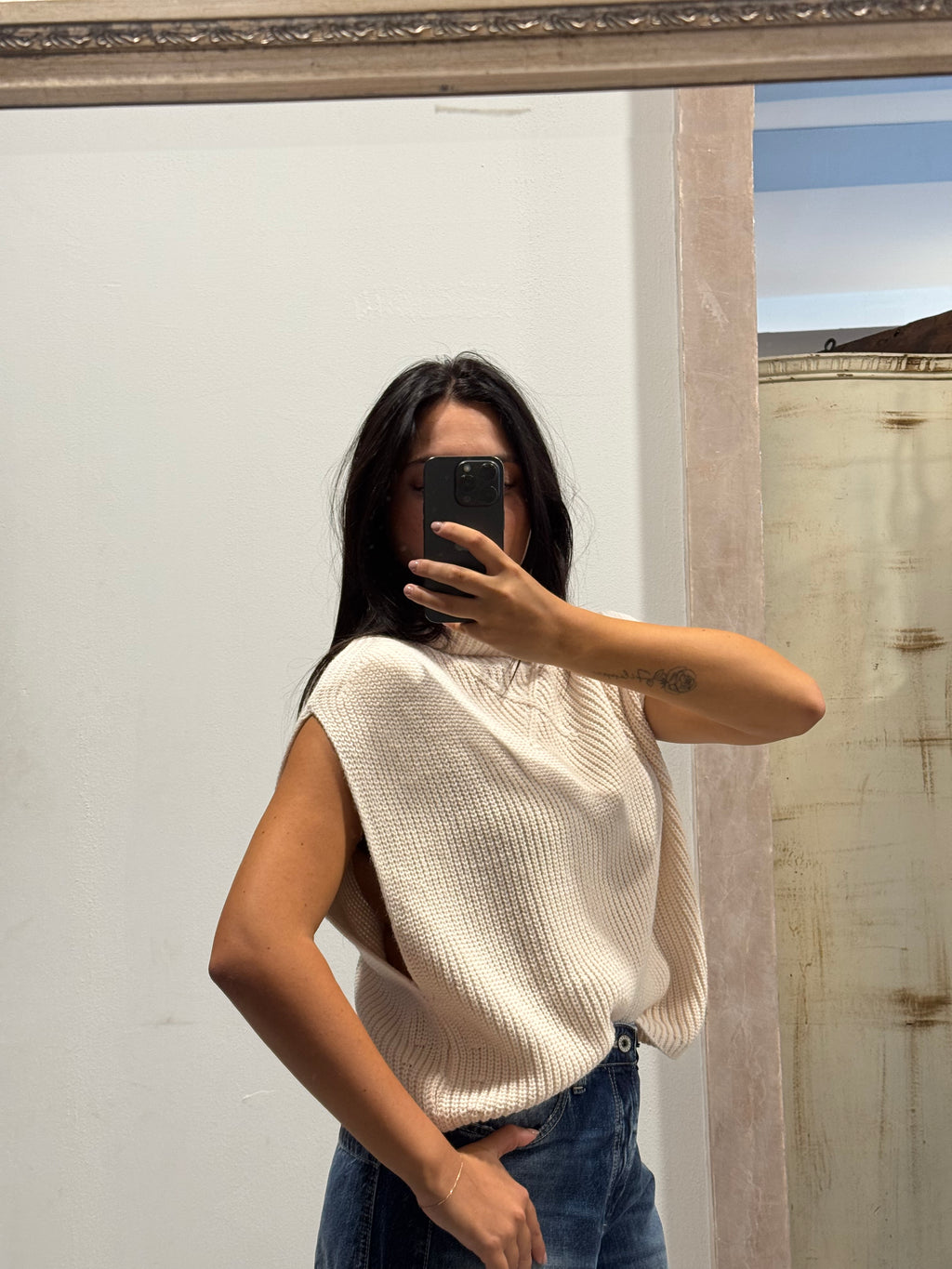 Maglione senza maniche a collo alto Please - Panna