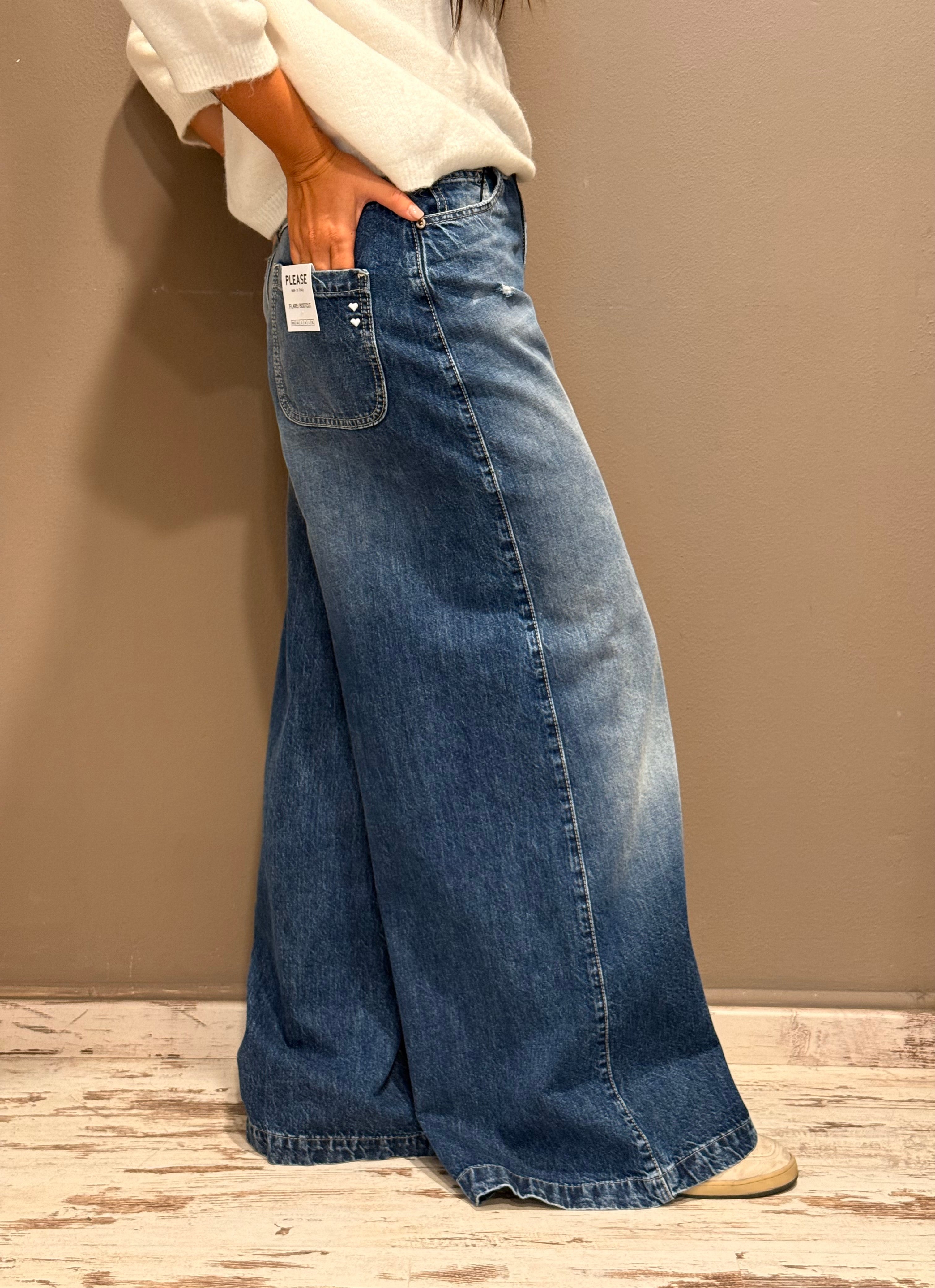Jeans a gamba larga e vita alta Please