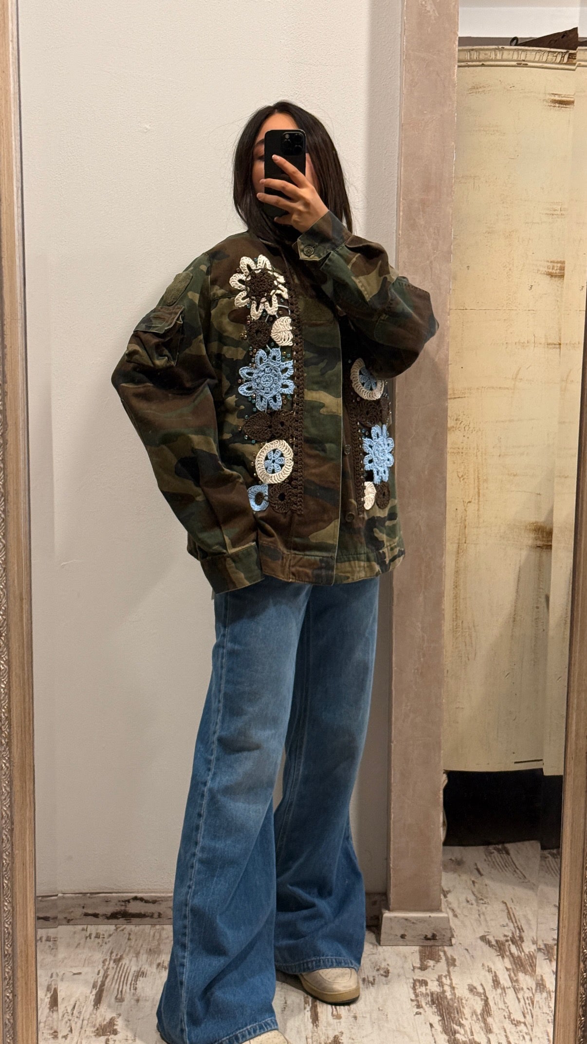 Camicia camouflage con strass e ricami Susy mix