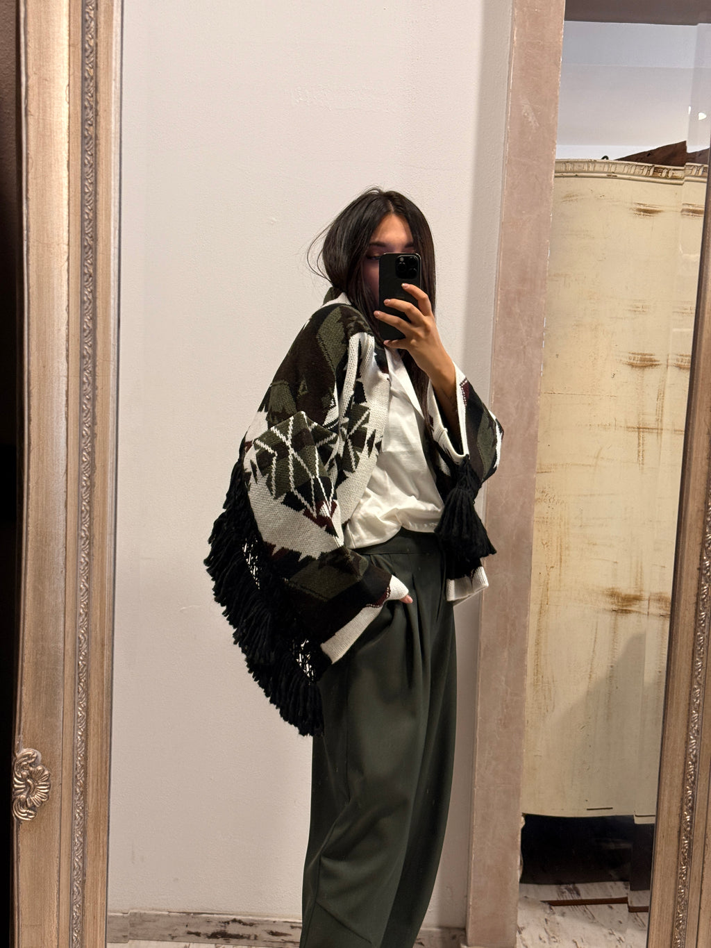 Cardigan motivo etnico con frange ViCOLO