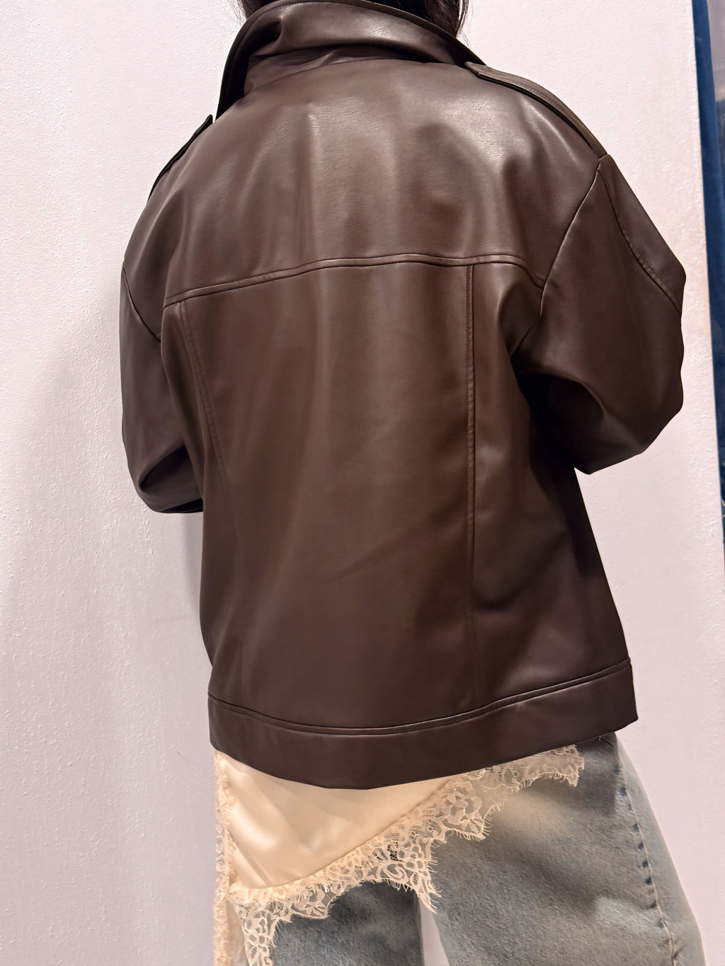 Chiodo over in ecopelle moro con zip - HaveOne