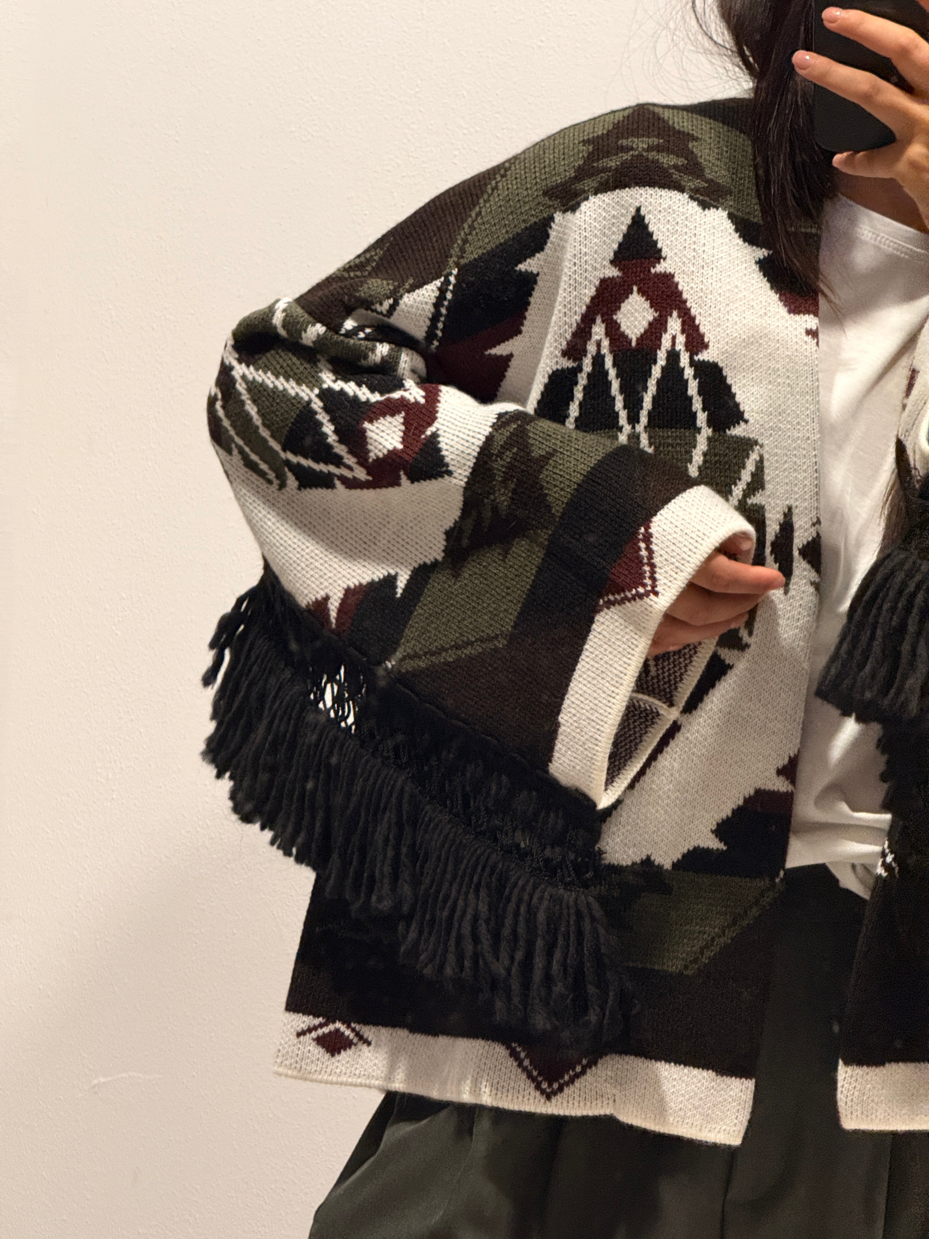 Cardigan motivo etnico con frange ViCOLO