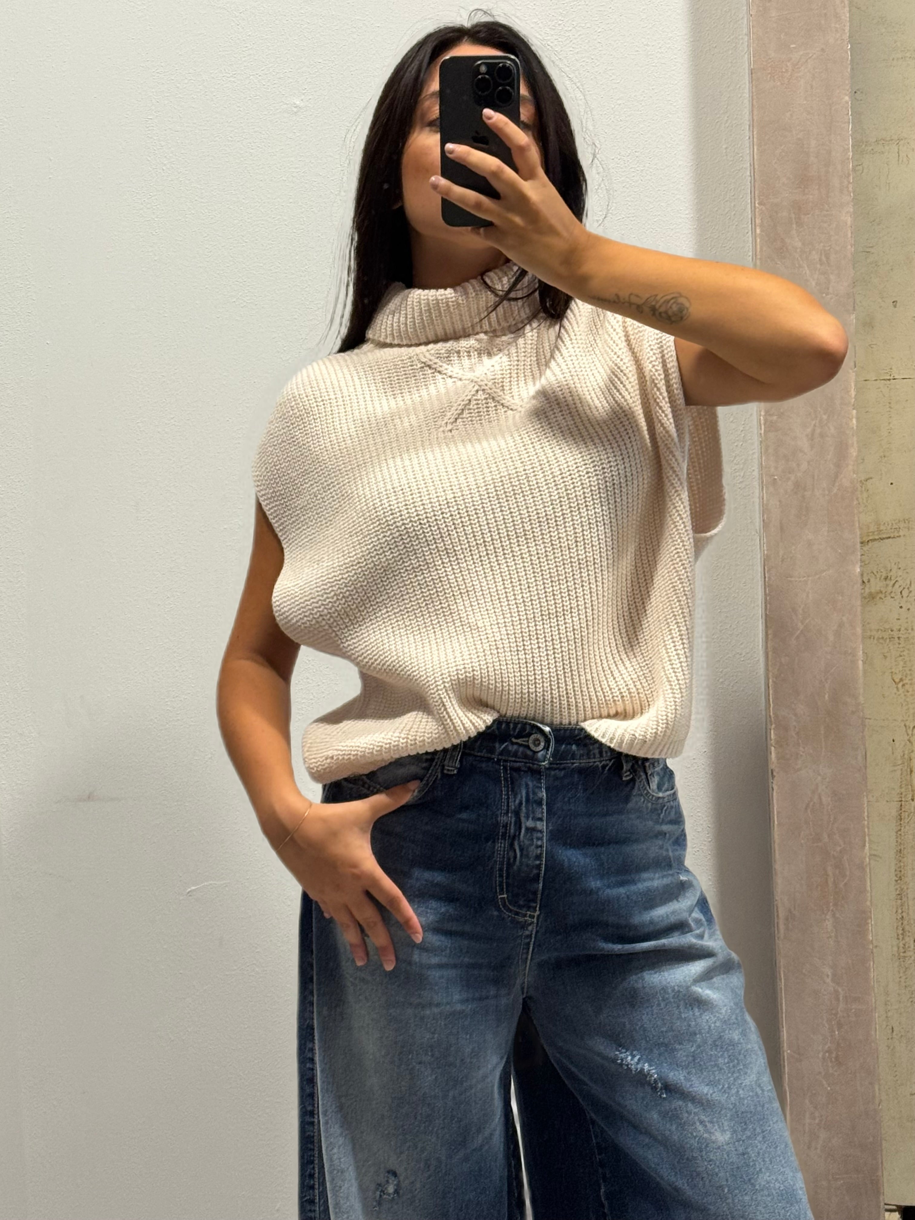 Maglione senza maniche a collo alto Please - Panna