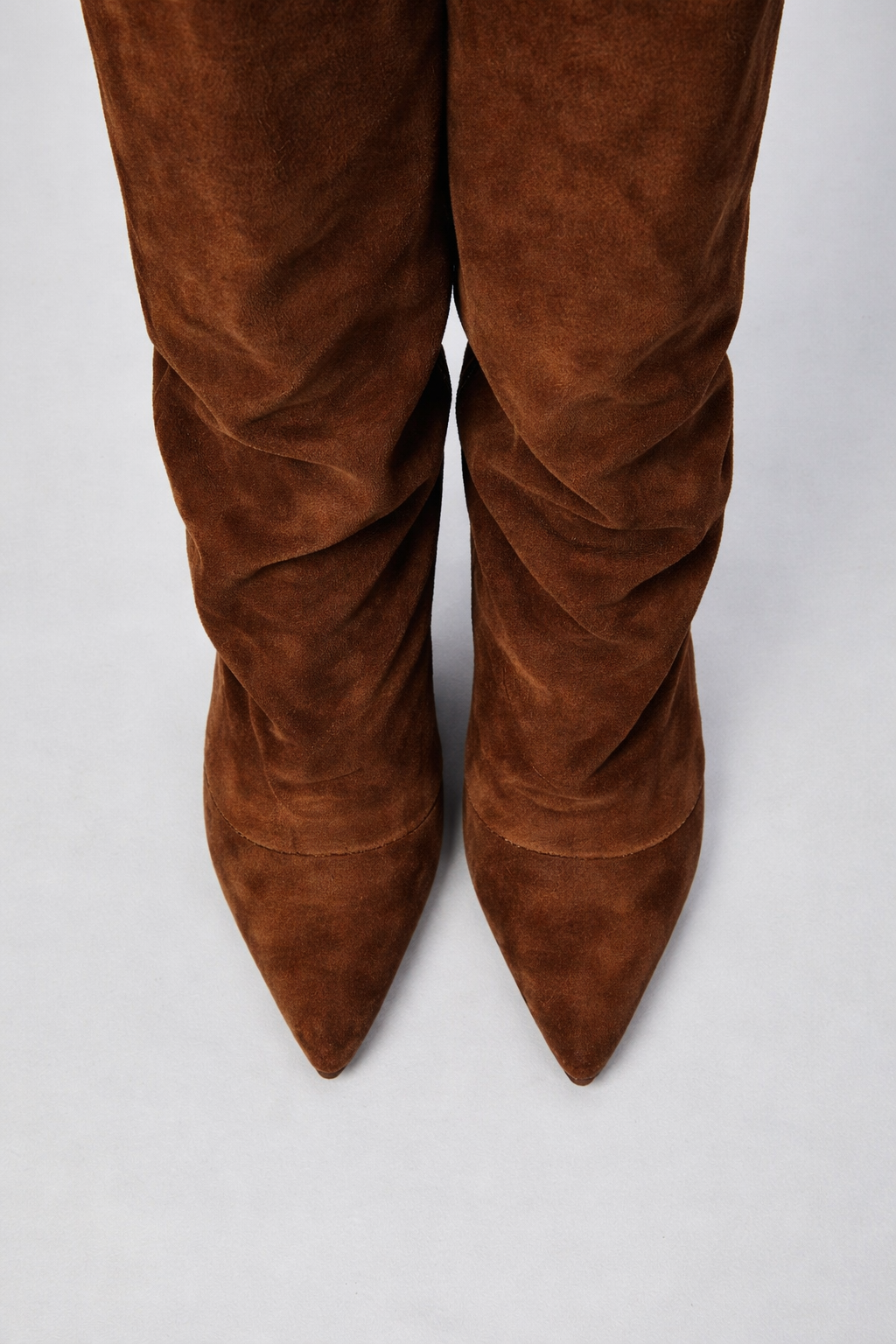 Stivale scamosciato tabacco gambale arricciato - Ovyè