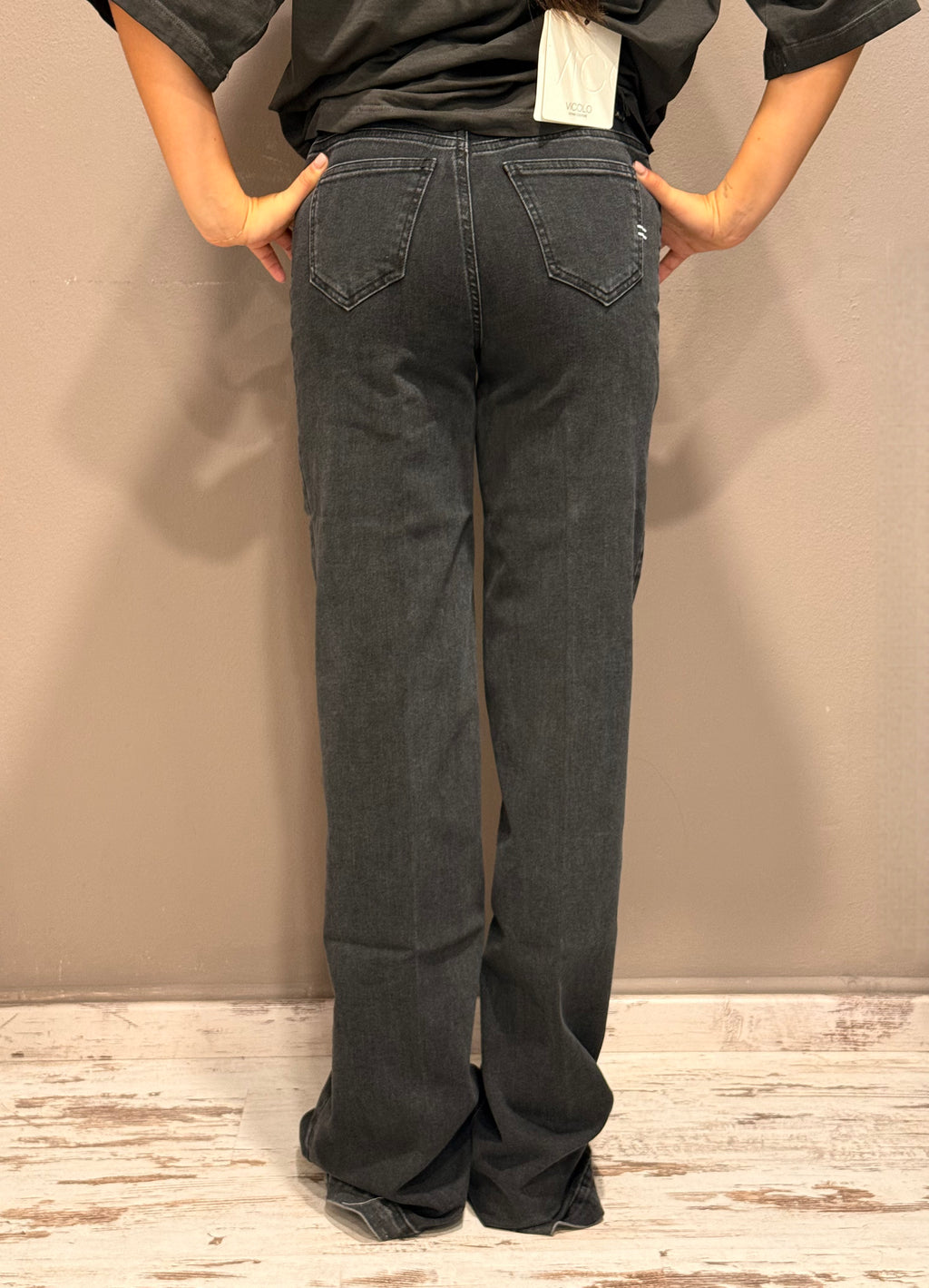 VICOLO - JEANS LARGO BOTTONI ORO - NERO