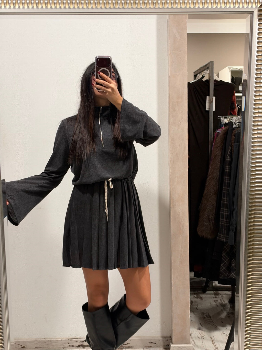 Abito Mini con Coulisse Tensione In grigio antracite
