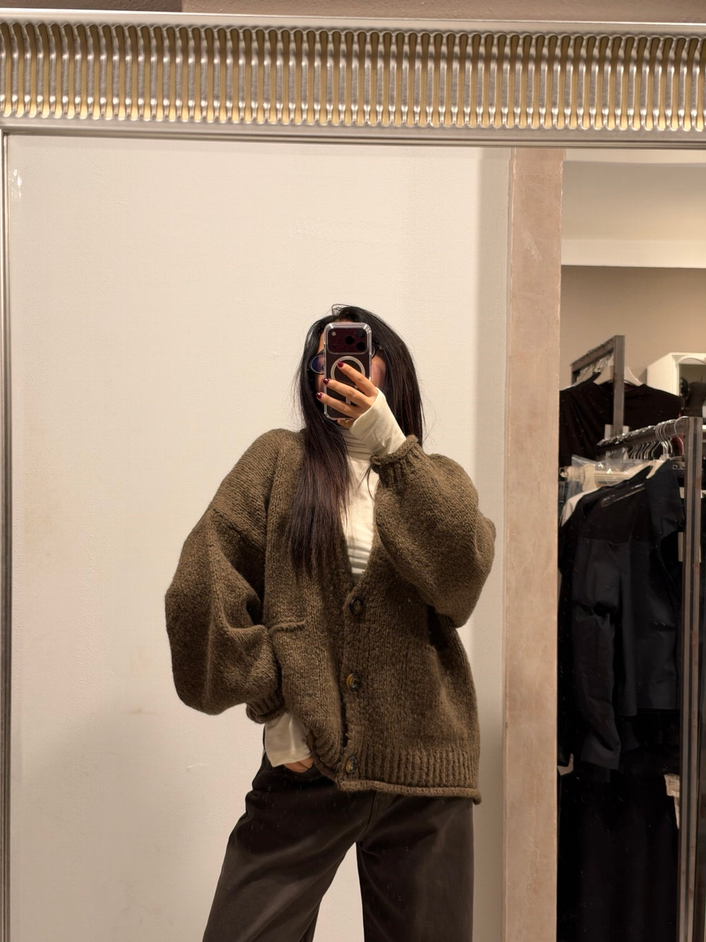 Cardigan 3 bottoni HaveOne moro indossato